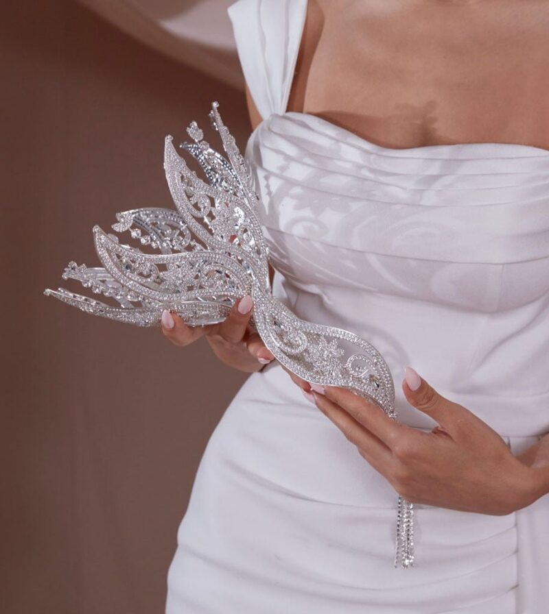 Bride Bouquet Holder, Silver Color, Luxury Wedding Accessories