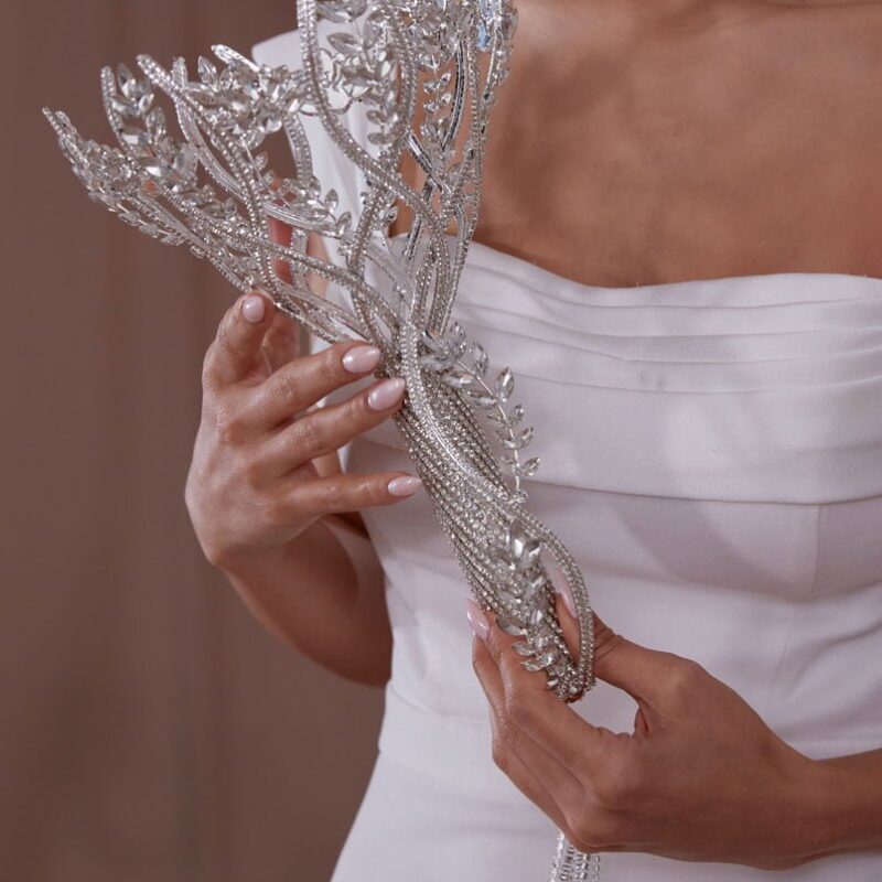 Bride Bouquet Holder, Silver Color, Luxury Wedding Accessories